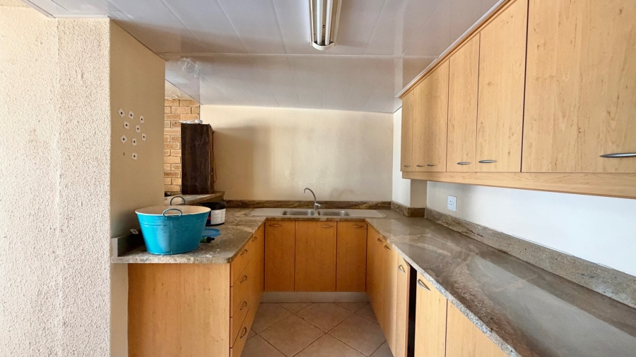 3 Bedroom Property for Sale in Mountainside Western Cape